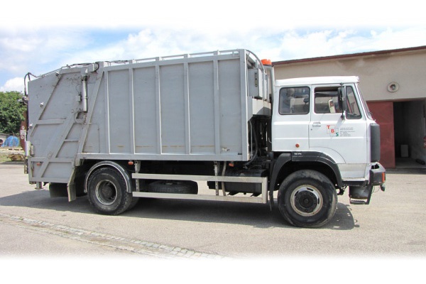 TBS-Svetla-Liaz Bobr-15